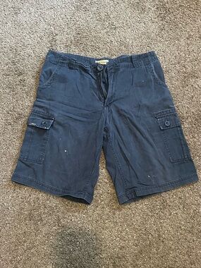 Men's black Cargo Shorts with Utility Pockets